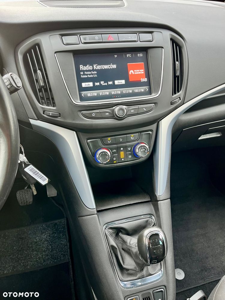 Opel Zafira - 31