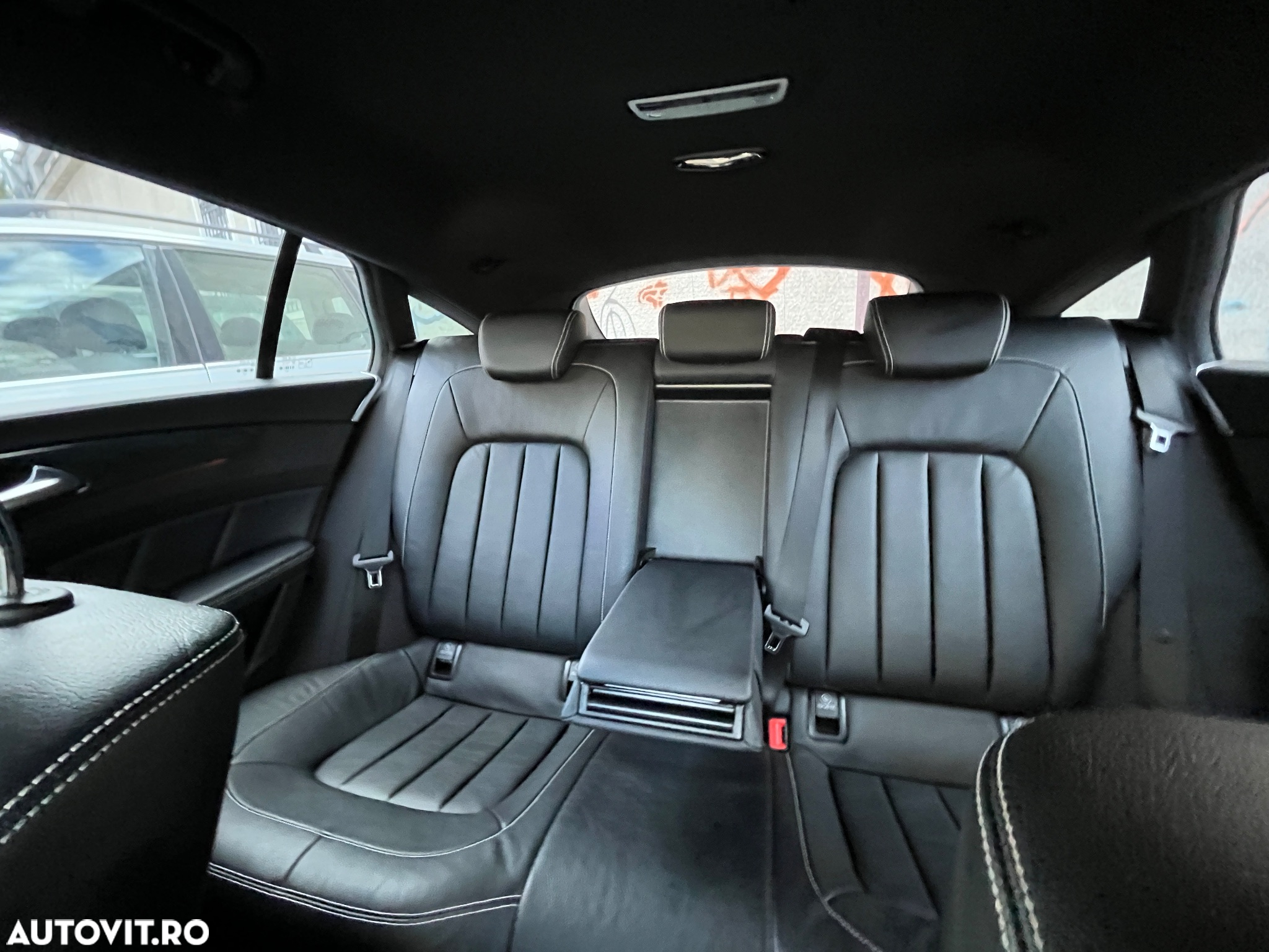 Mercedes-Benz CLS Shooting Brake 350 CDI 4Matic 7G-TRONIC - 27