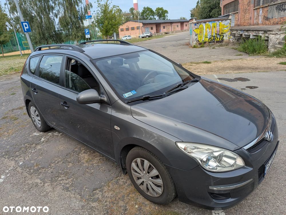 Hyundai i30 1.6 Comfort - 10