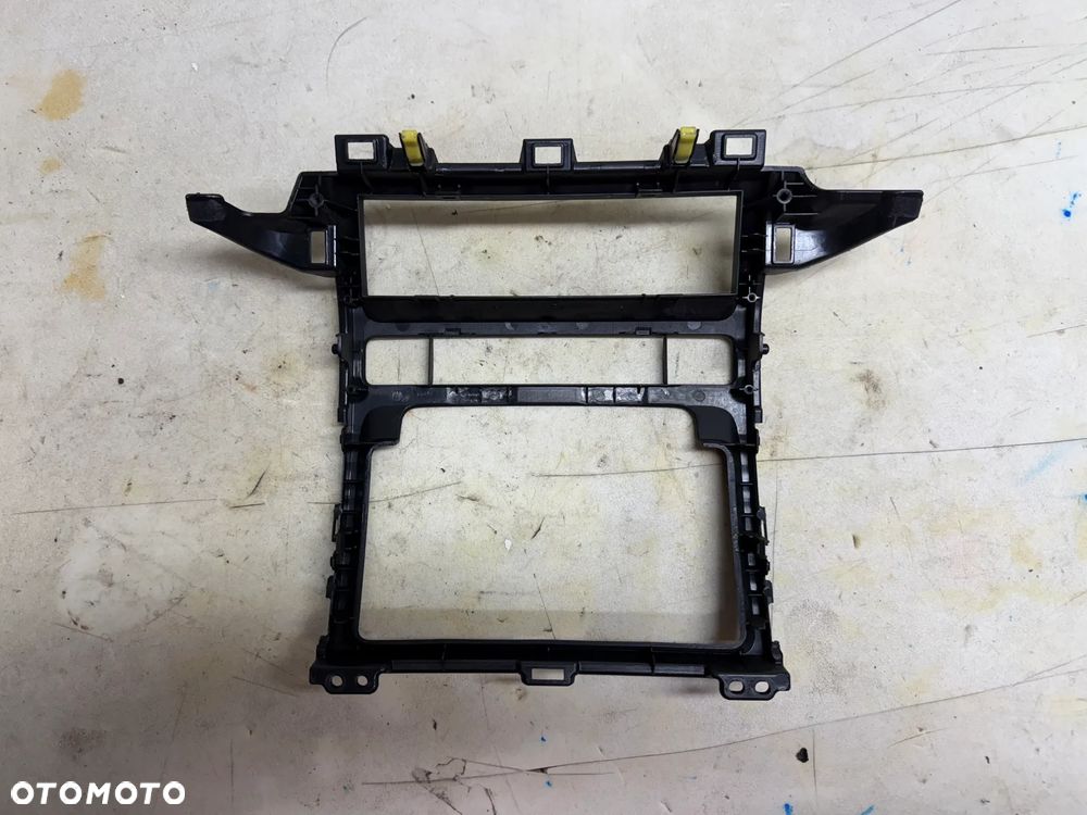 Obudowa radia / listwa Toyota Land Cruiser Prado 5541260250 (oryginalny) - 2