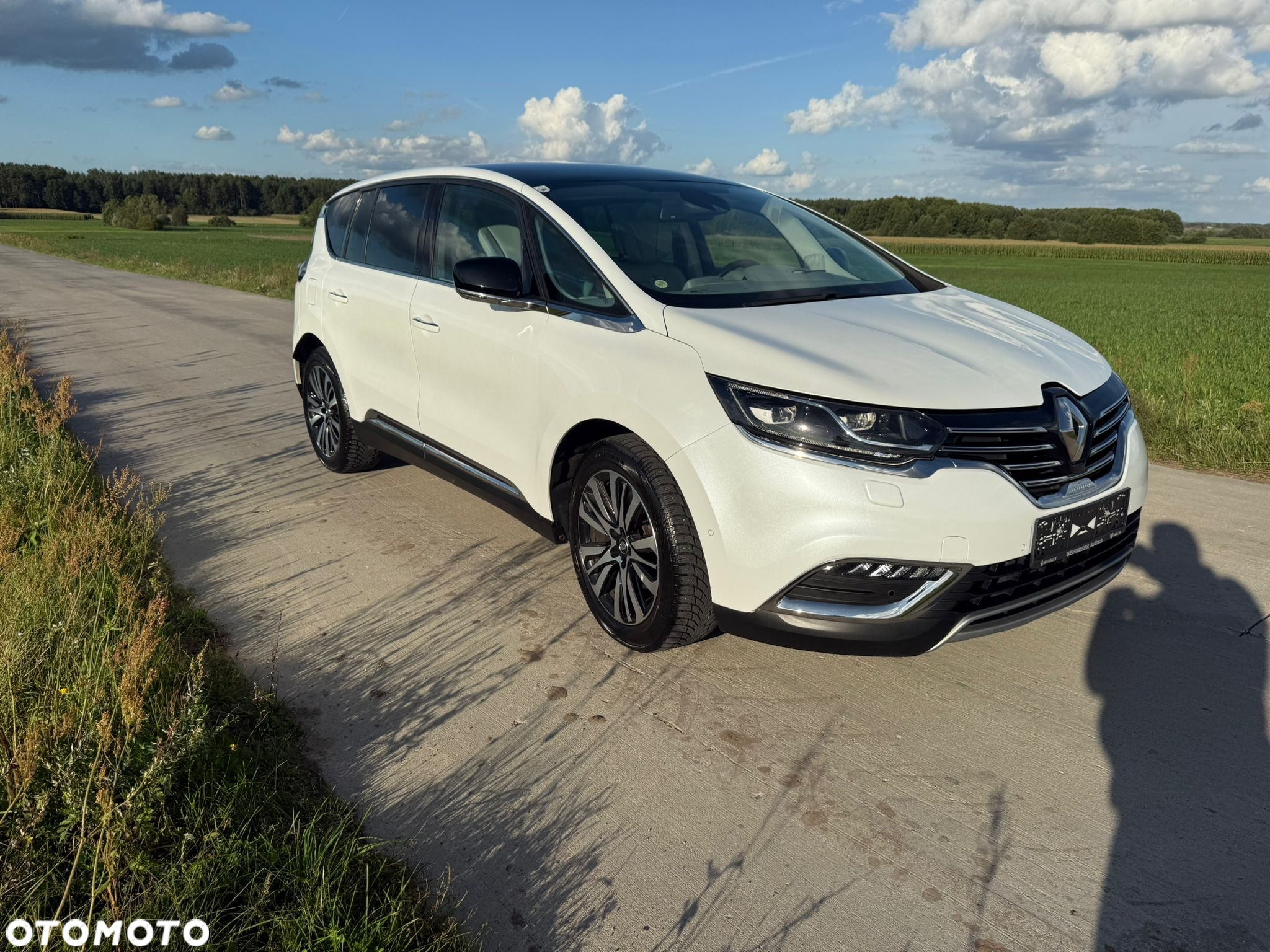 Renault Espace 1.6 dCi Energy Initiale Paris EDC - 3