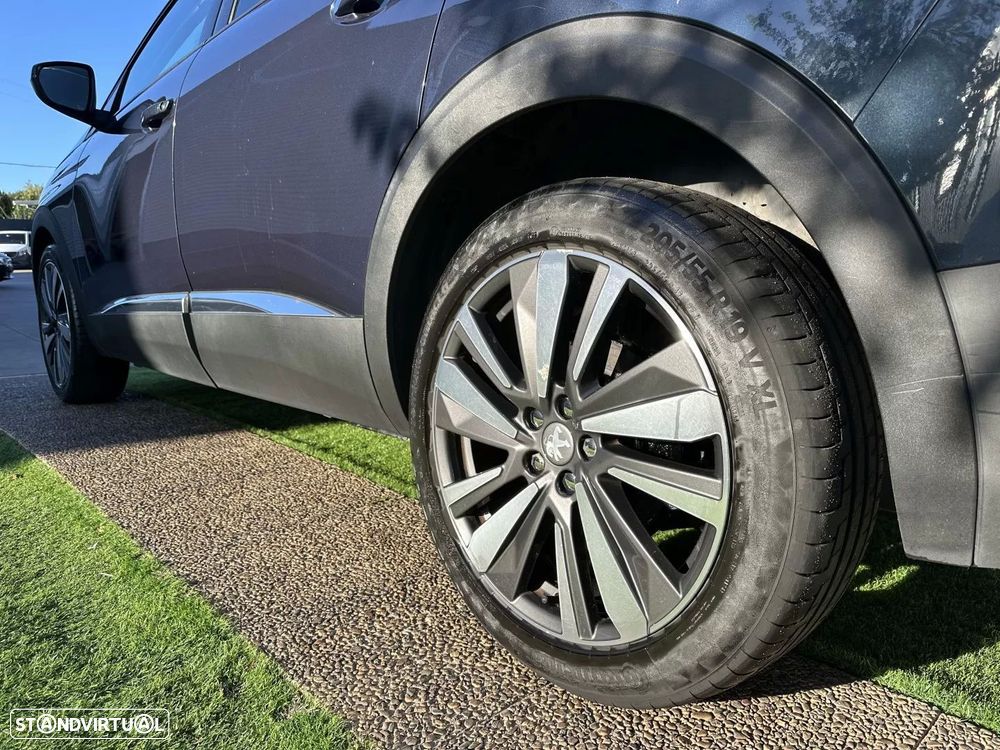 Peugeot 5008 1.2 PureTech Allure Pack - 22