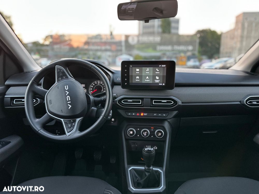 Dacia Logan TCe 90 MT6 Prestige - 6