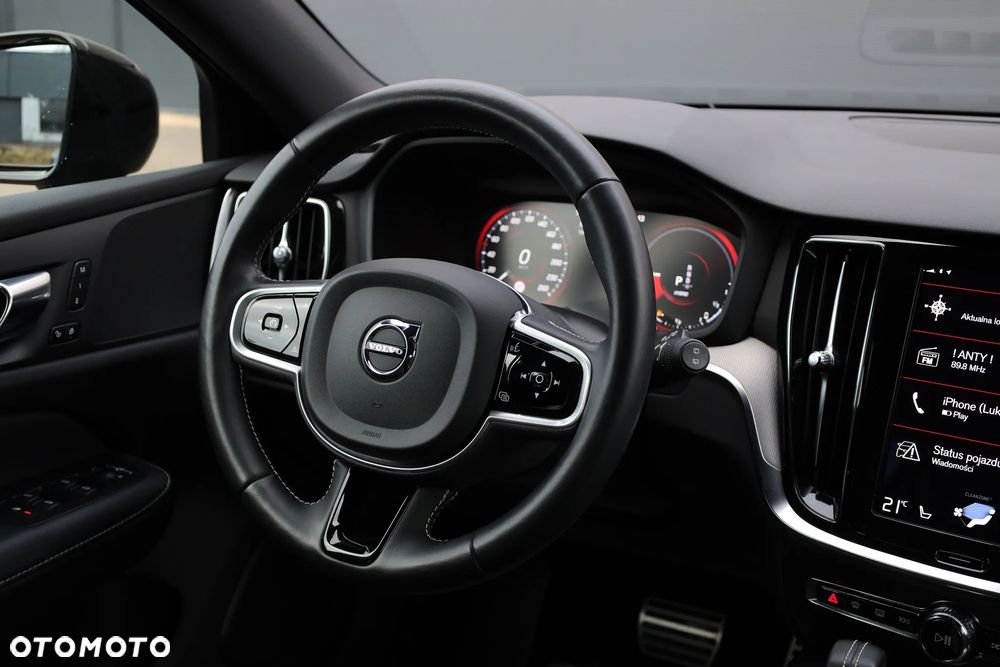 Volvo V60 T6 AWD Recharge Geartronic RDesign - 30