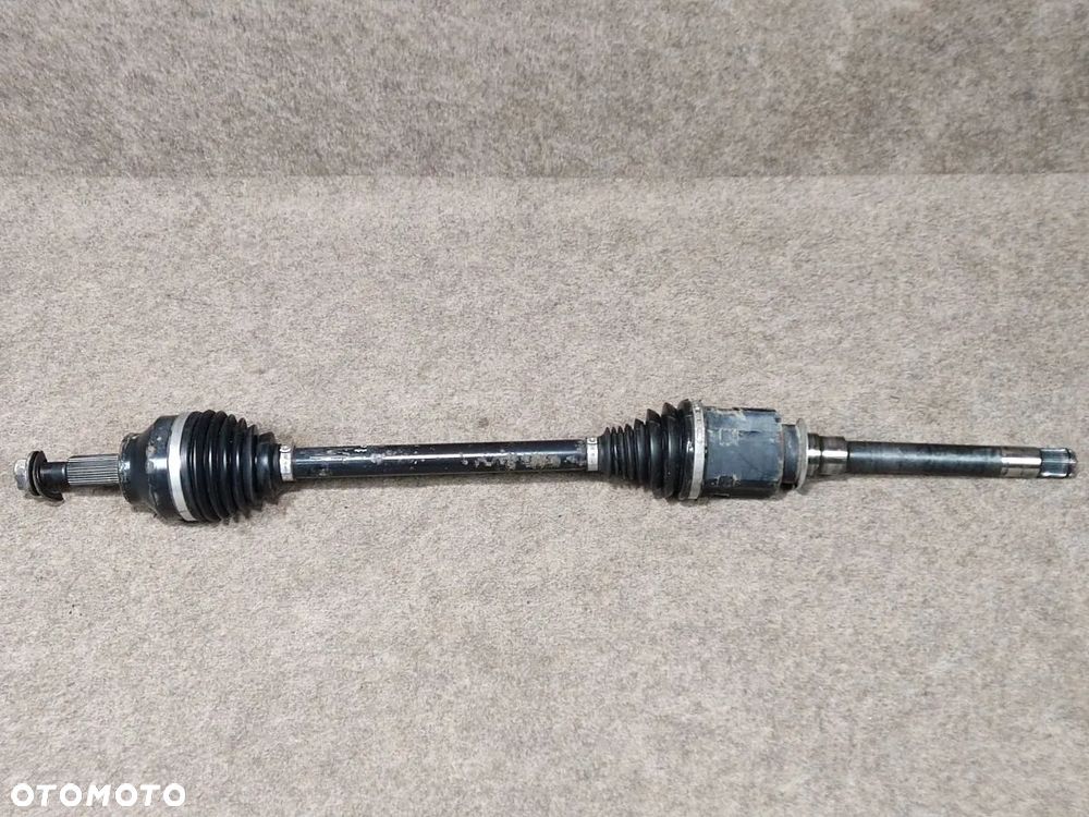 JEEP GRAND CHEROKEE WK2 6.4 SRT 16-21r Półoś Prawa - 1