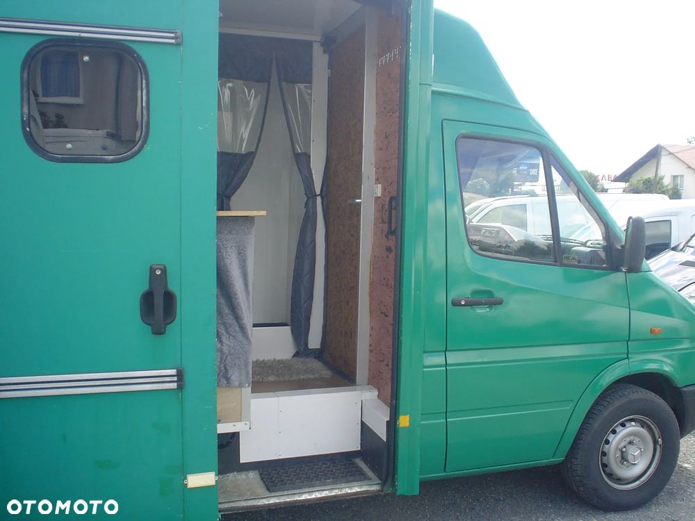 Mercedes-Benz SPRINTER - 19