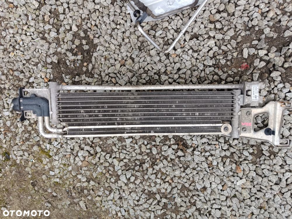 Mercedes W204 X204 GLK 3.0 V6 350 CDI Chłodnica Chłodniczka Oleju A2045001001 A0005010765 - 7
