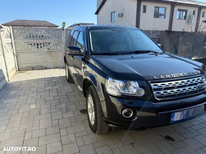Land Rover Freelander - 2