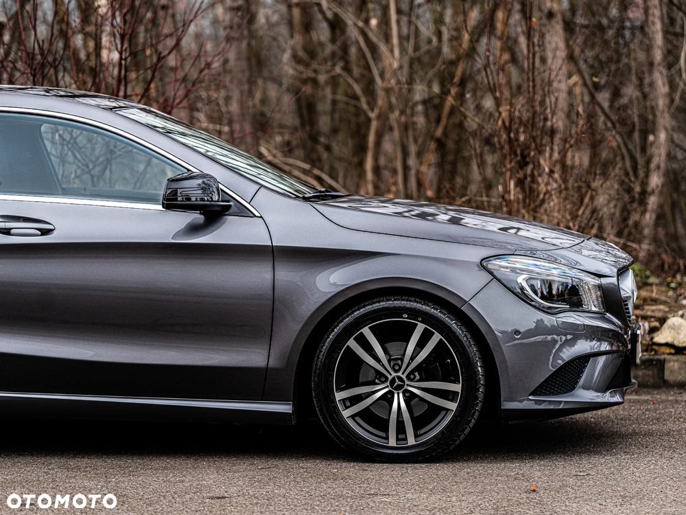 Mercedes-Benz CLA 200 d Urban - 10