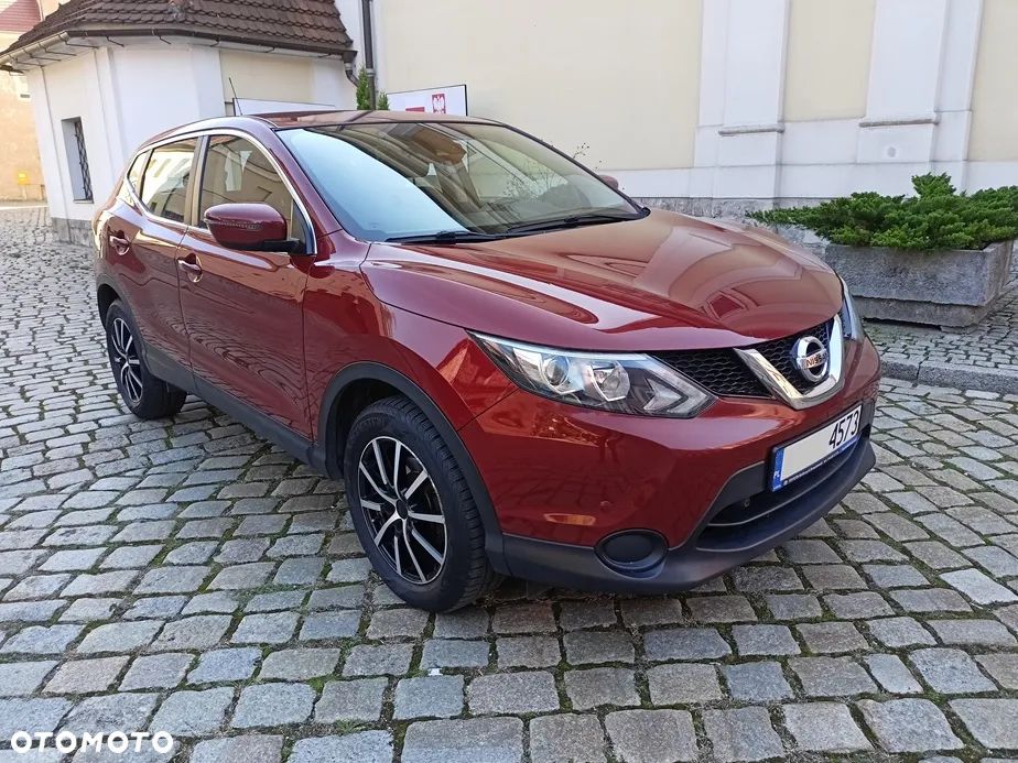 Nissan Qashqai - 25