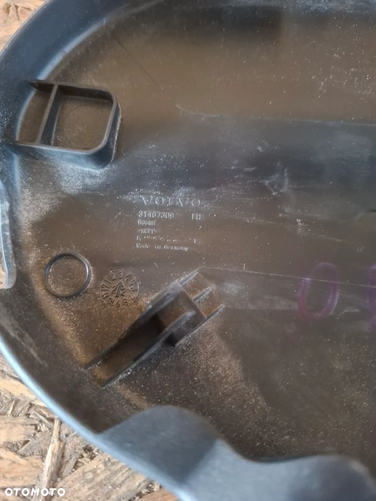Volvo XC40 osłona  lewa prawa przedniego fotela 31467309 / 31467310 - 3