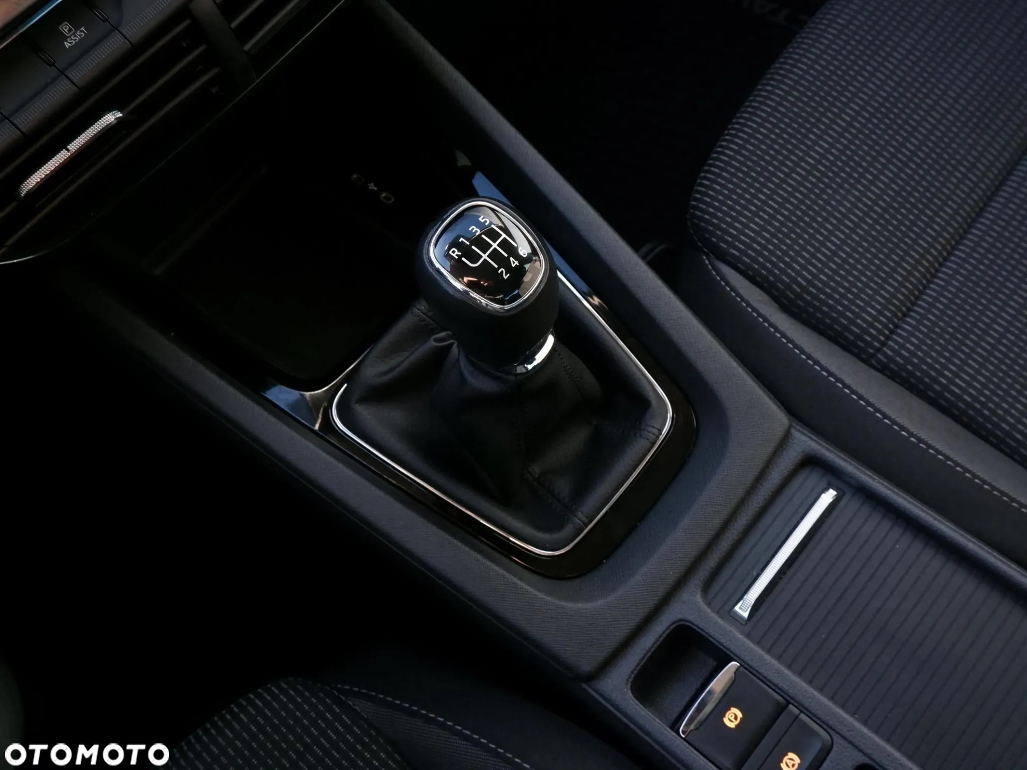 Skoda Octavia 1.5 TSI ACT Ambition - 35