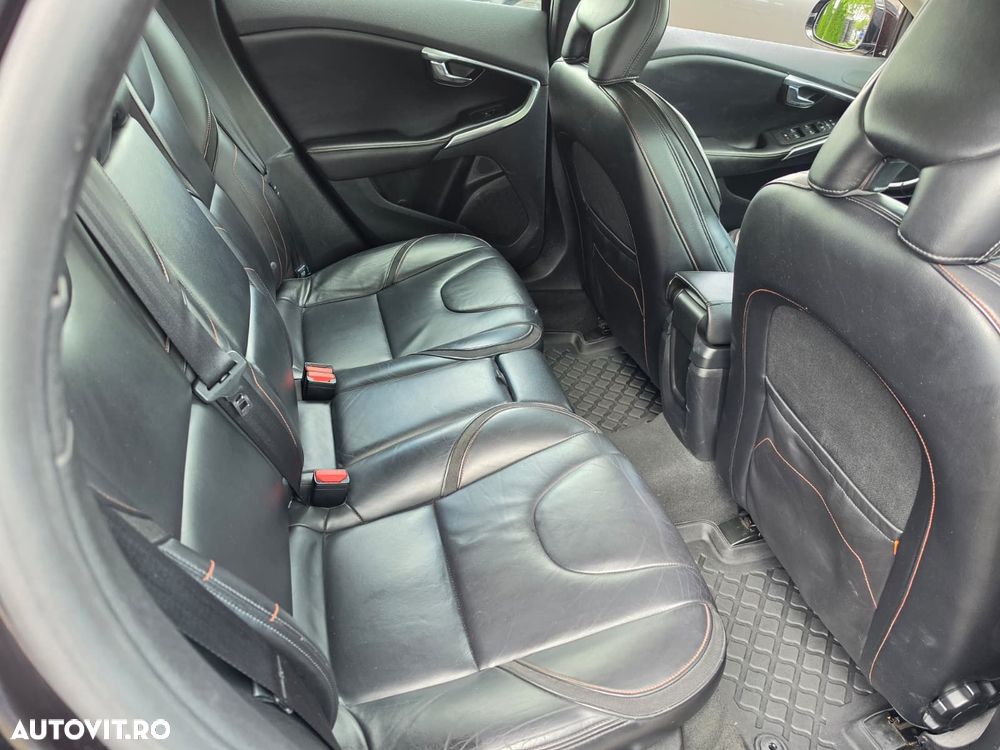 Volvo V40 - 12