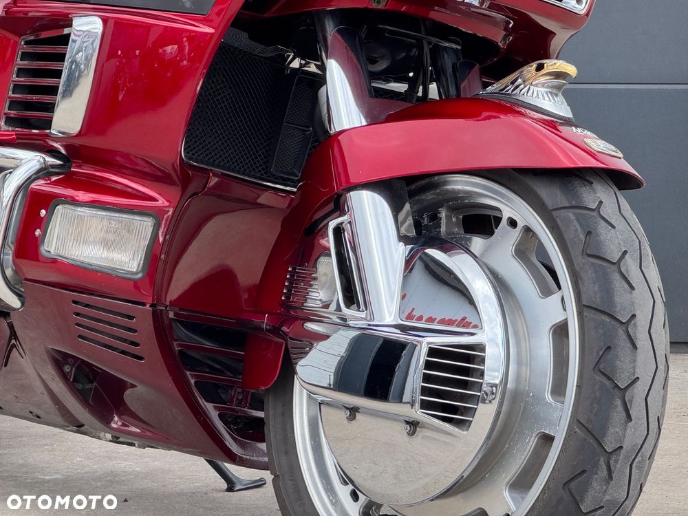 Honda GL - 6