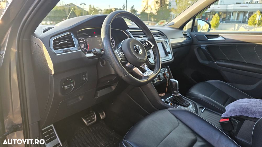 Volkswagen Tiguan 2.0 TDI SCR 4MOTION DSG Highline - 15