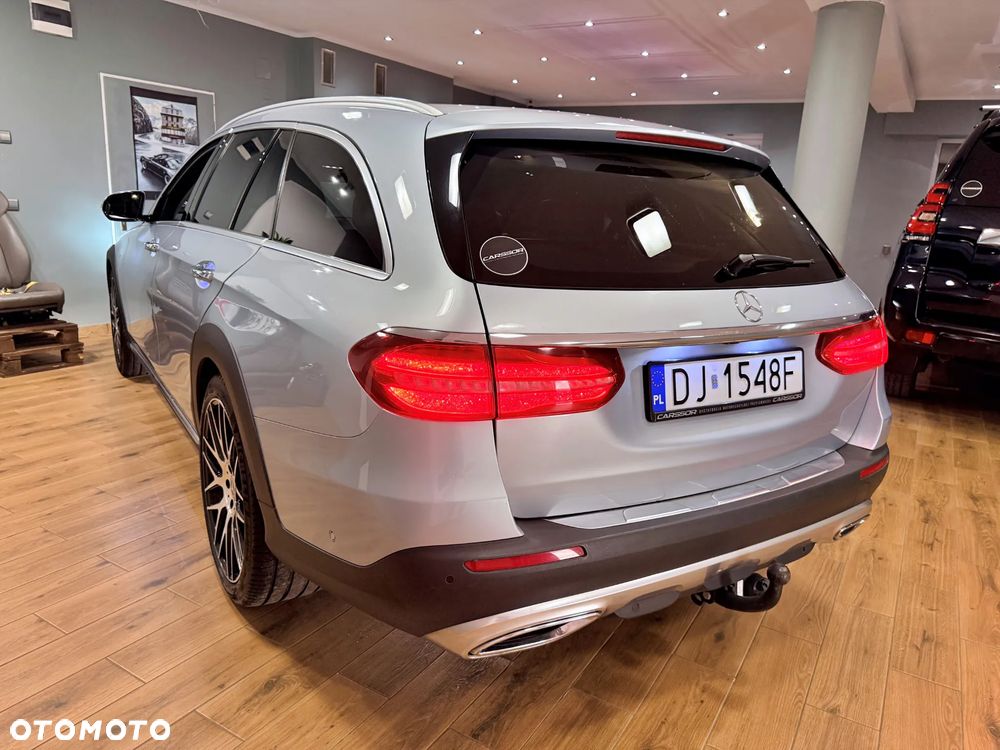 Mercedes-Benz Klasa E 220 d 4-Matic All-Terrain - 14