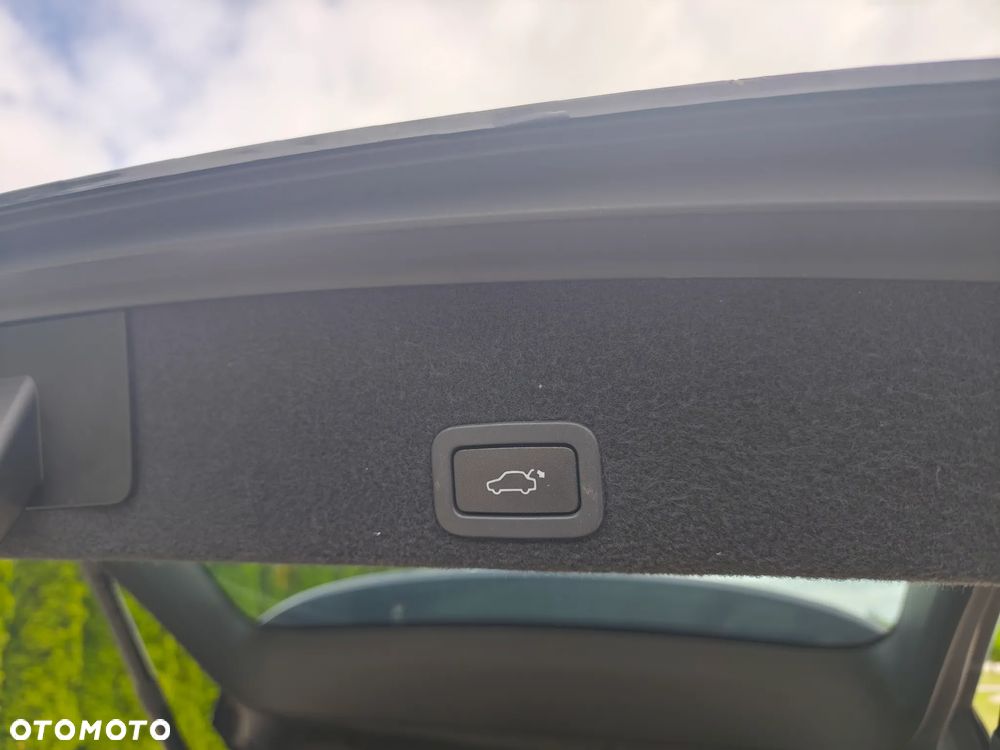 Volvo XC 60 D3 Geartronic Ocean Race - 33