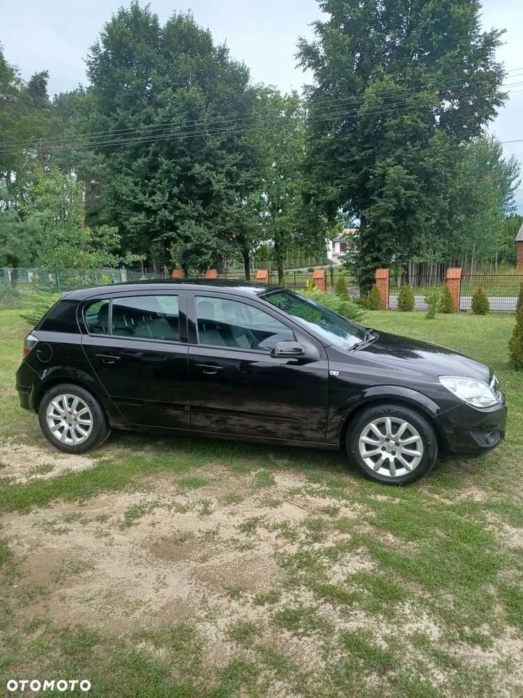 Opel Astra 1.4 Selection - 9