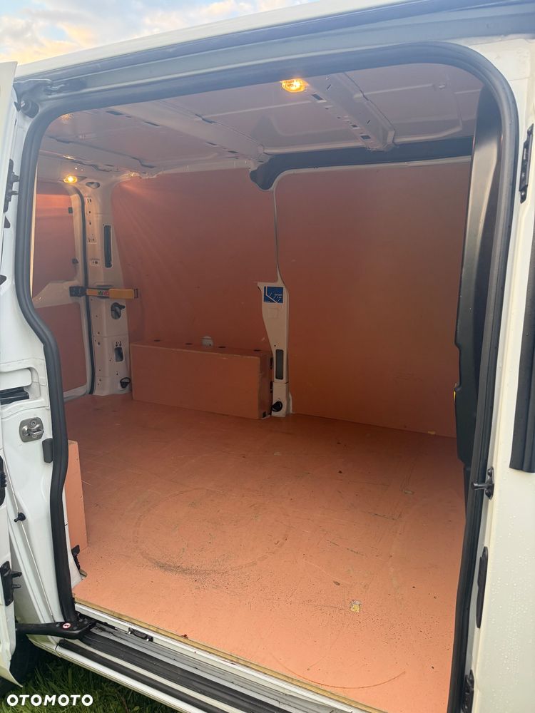 Ford Transit Custom - 20
