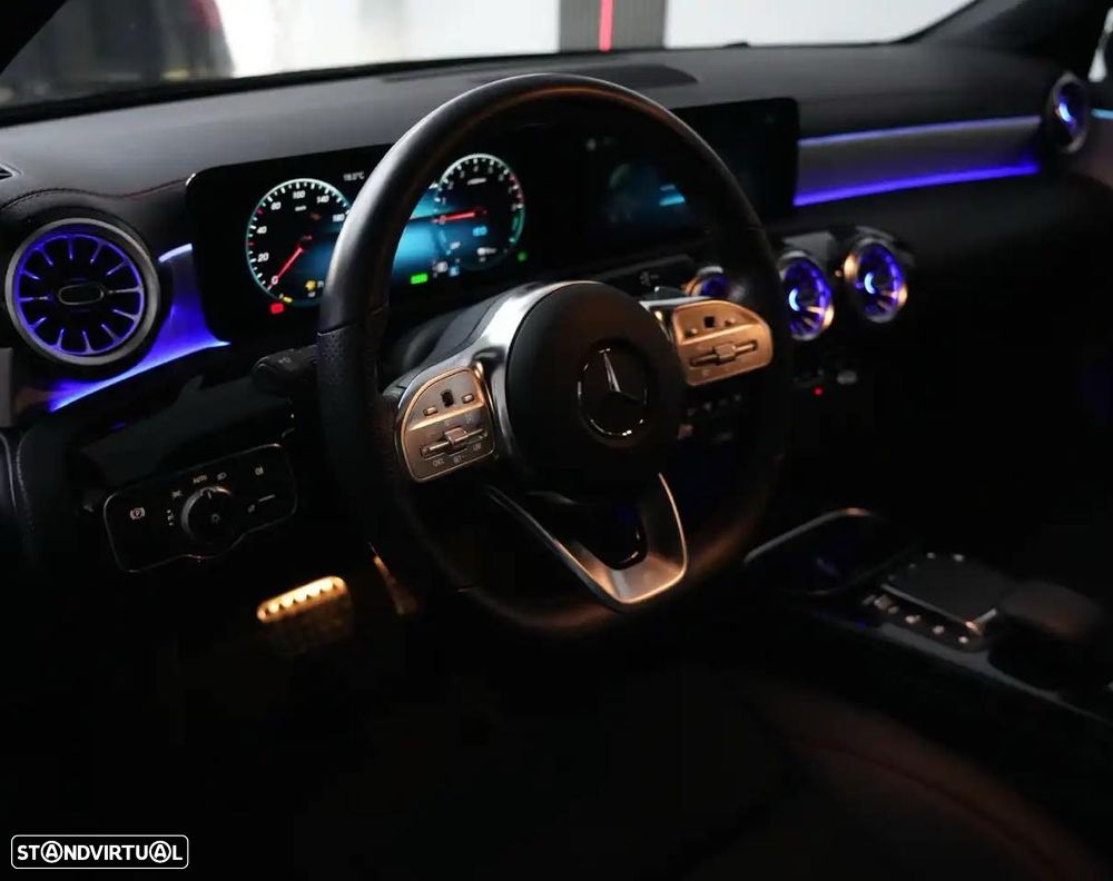 Mercedes-Benz CLA 250 e Shooting Brake AMG Line - 20