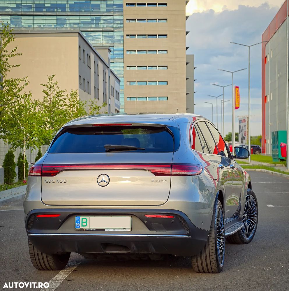 Mercedes-Benz EQC - 7