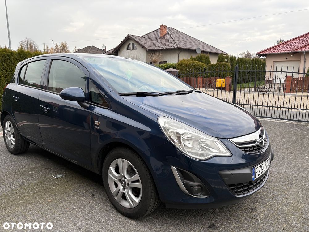 Opel Corsa 1.4 16V Active - 4