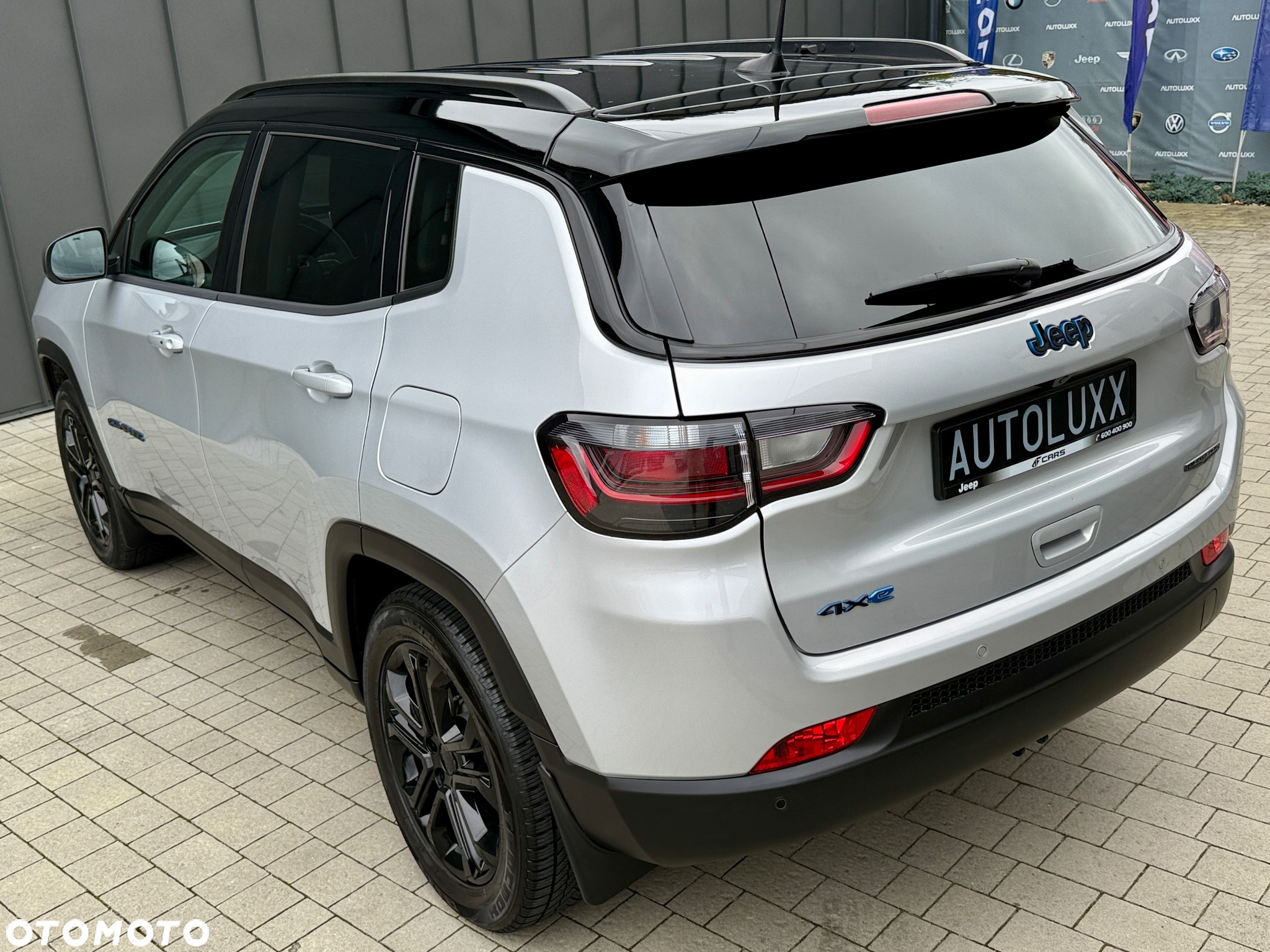 Jeep Compass 1.3 T4 PHEV 4xe Night Eagle S&S - 18