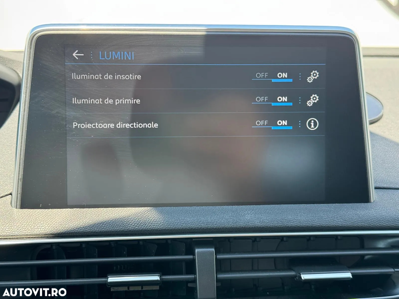 Peugeot 5008 1.5L BlueHDI EAT8 S&S Allure Pack - 25