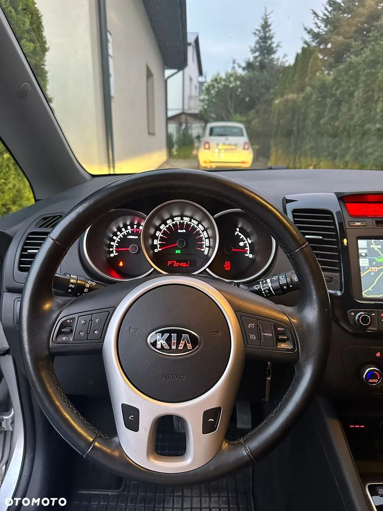 Kia Venga ver-1-6-business-line - 14