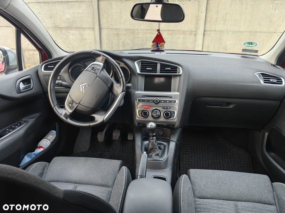 Citroën C4 1.2 PureTech Feel Edition S&S - 6