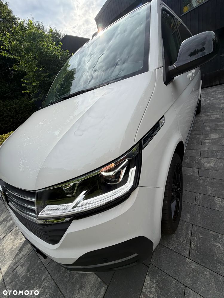 Volkswagen Multivan - 7