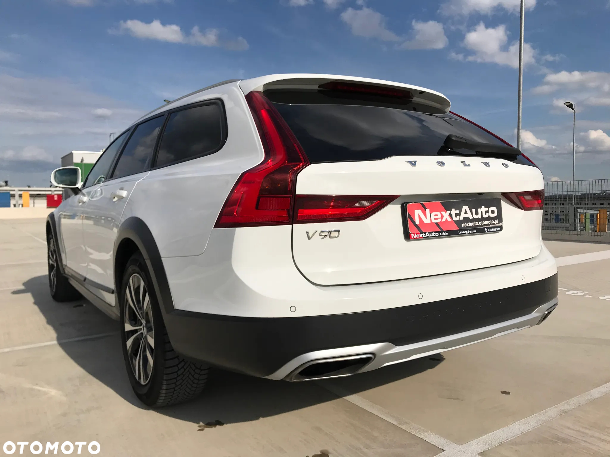 Volvo V90 Cross Country T5 AWD Pro - 5