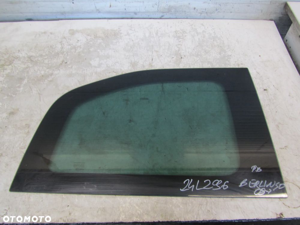 peugeot partner-berlingo 08->szyba prawy bok (multispace)