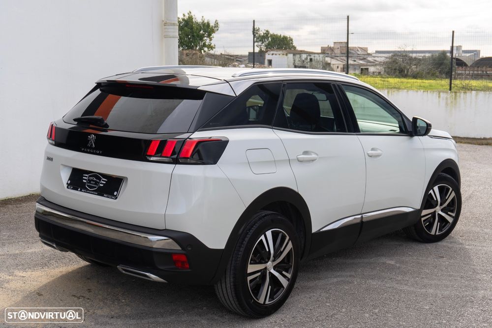 Peugeot 3008 PureTech 130 Stop & Start GPF Allure - 11