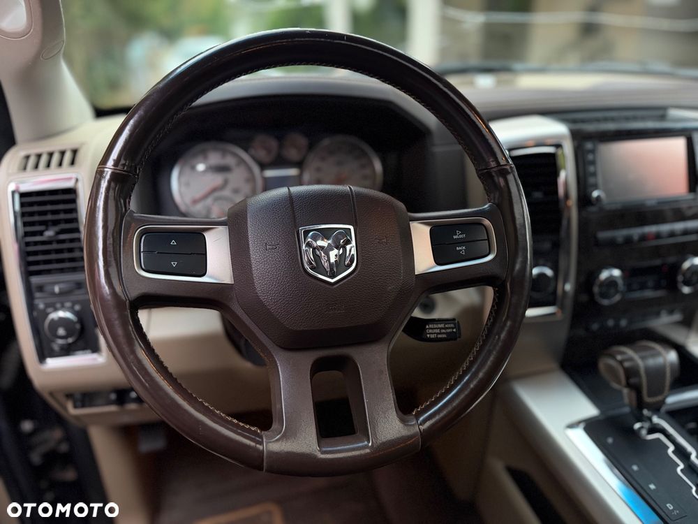 Dodge RAM 5.7 4x4 - 14