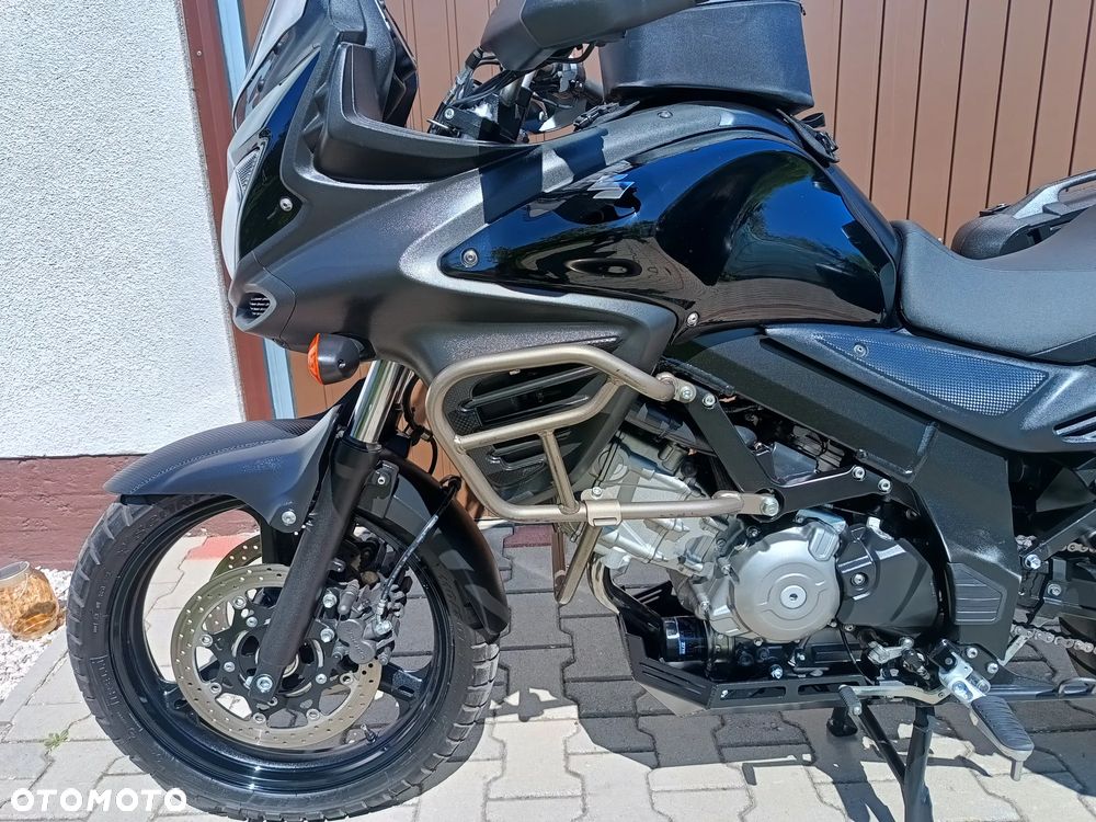 Suzuki V-STROM - 27