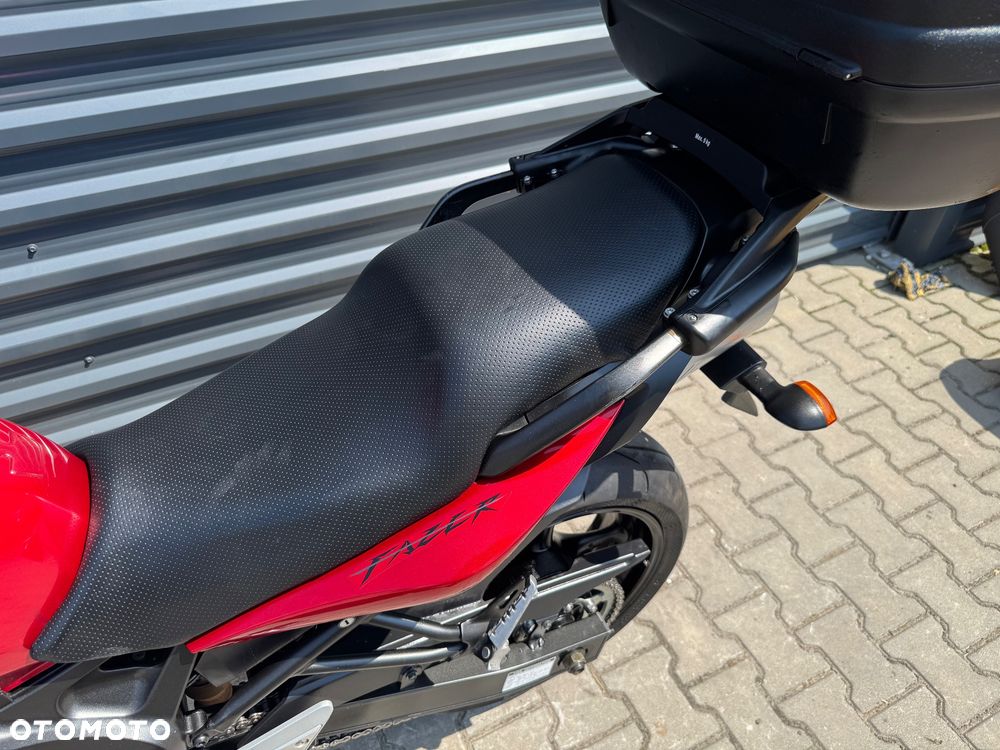 Yamaha FZ6 - 12