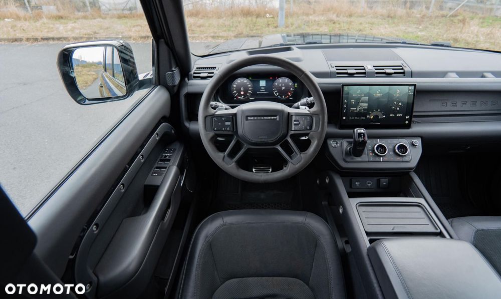 Land Rover Defender 5.0 P525 V8 - 12
