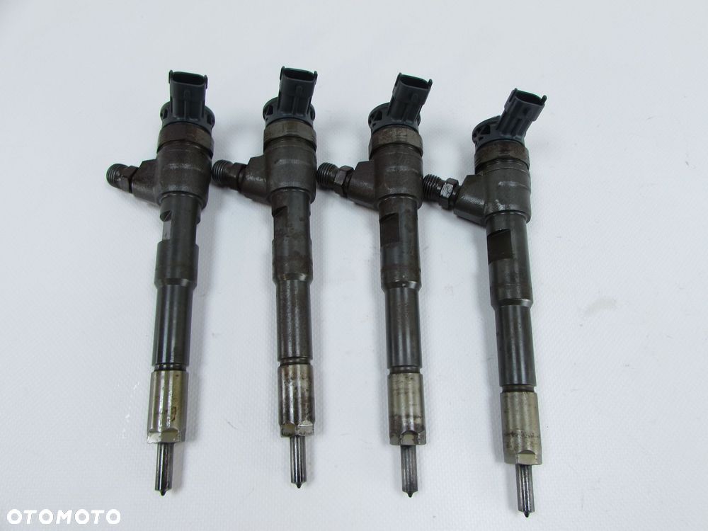 BOSCH RENAULT DACIA NISSAN MERCEDES-BENZ 2012-2022 1.5 DCI WTRYSKIWACZ PALIWA 0445110652 8201453073 - 4