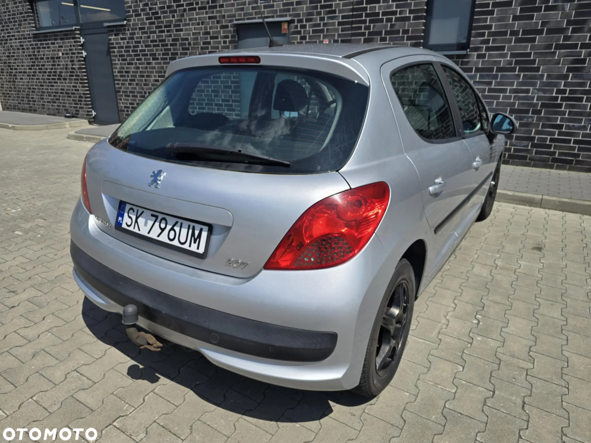 Peugeot 207 1.4 16V Sporty - 16