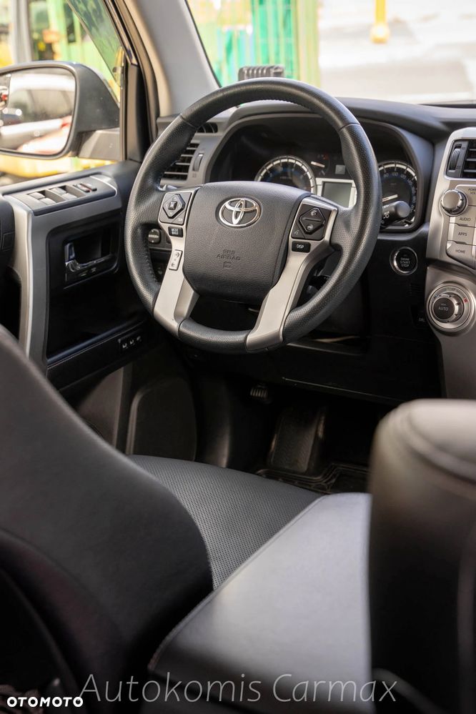 Toyota 4-Runner - 16