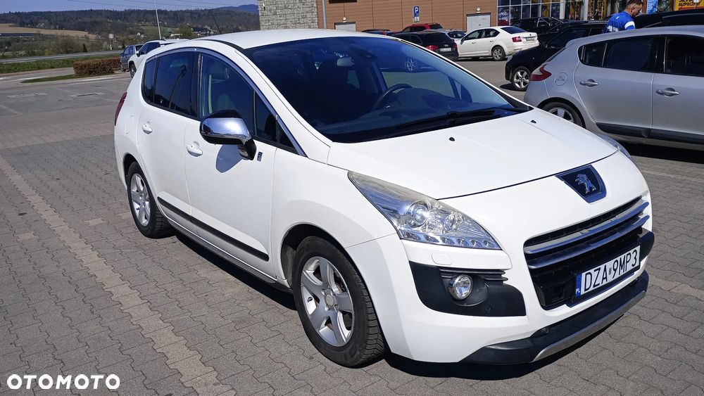 Peugeot 3008 2.0 HDi HYbrid4 - 4