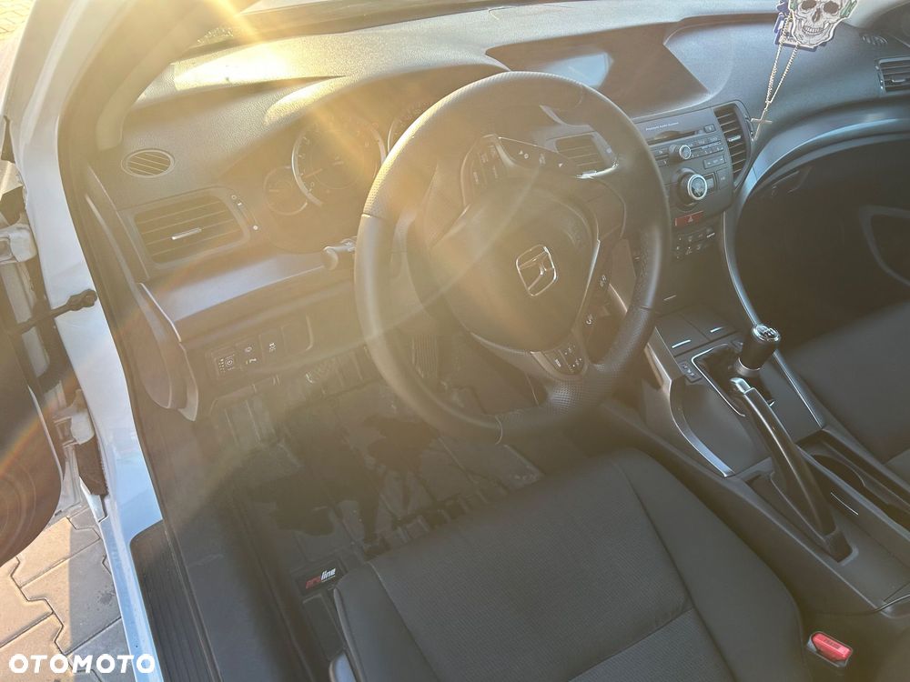 Honda Accord 2.0 Elegance - 15