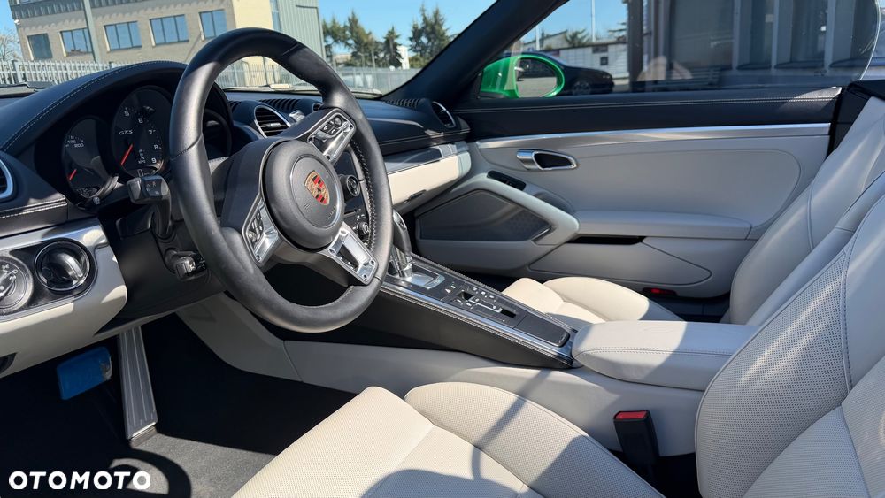 Porsche Boxster - 34