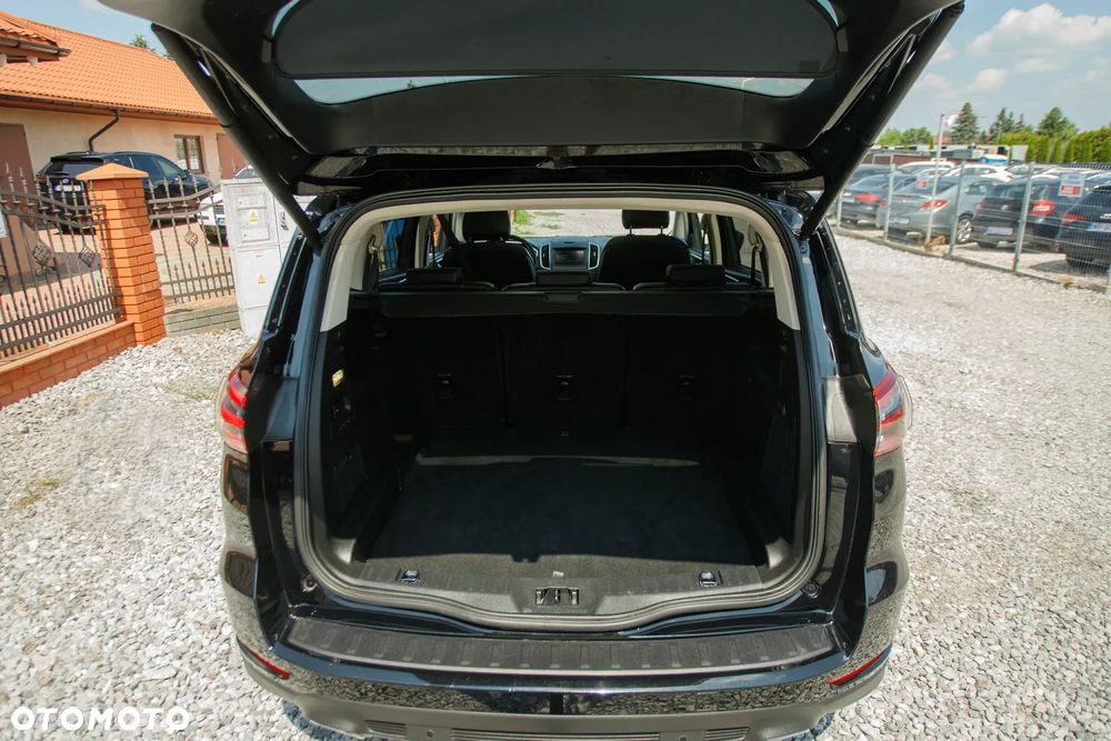 Ford S-Max 2.0 TDCi Bi-Turbo Titanium PowerShift - 35