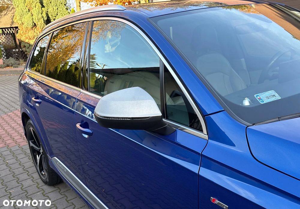 Audi Q7 - 7