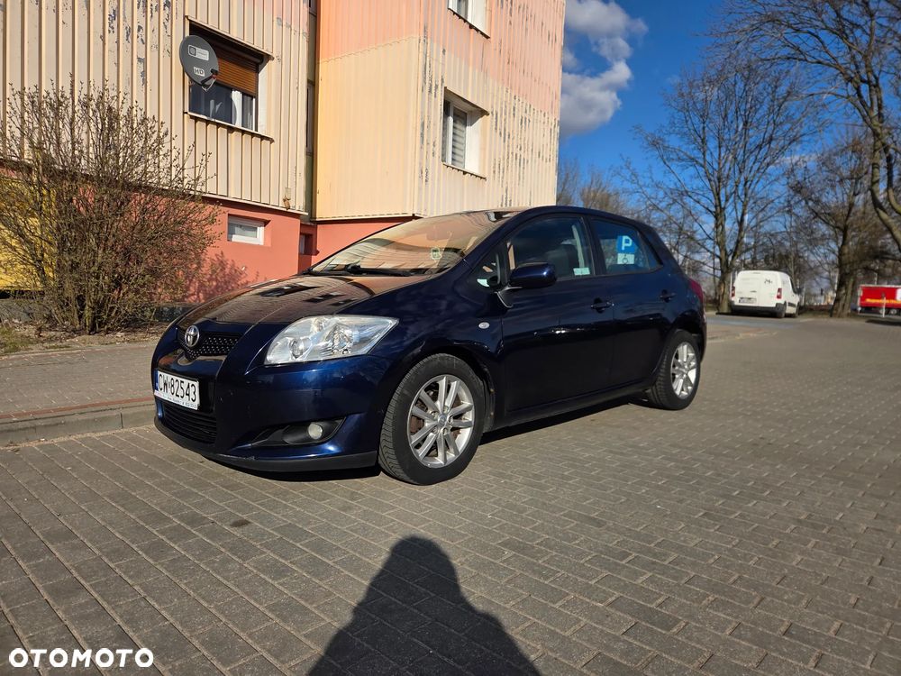 Toyota Auris 1.4 D-4D Luna - 2