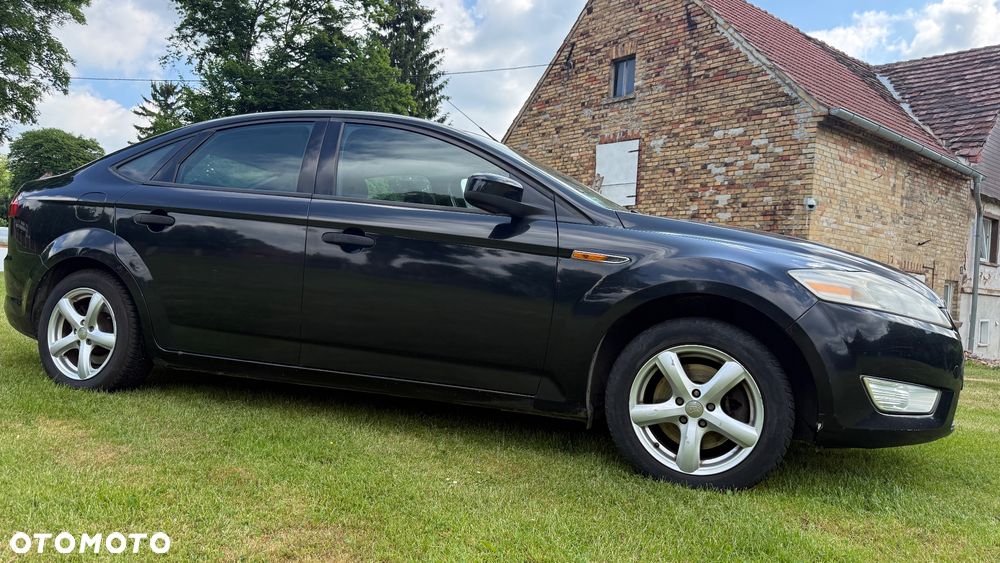 Ford Mondeo - 9