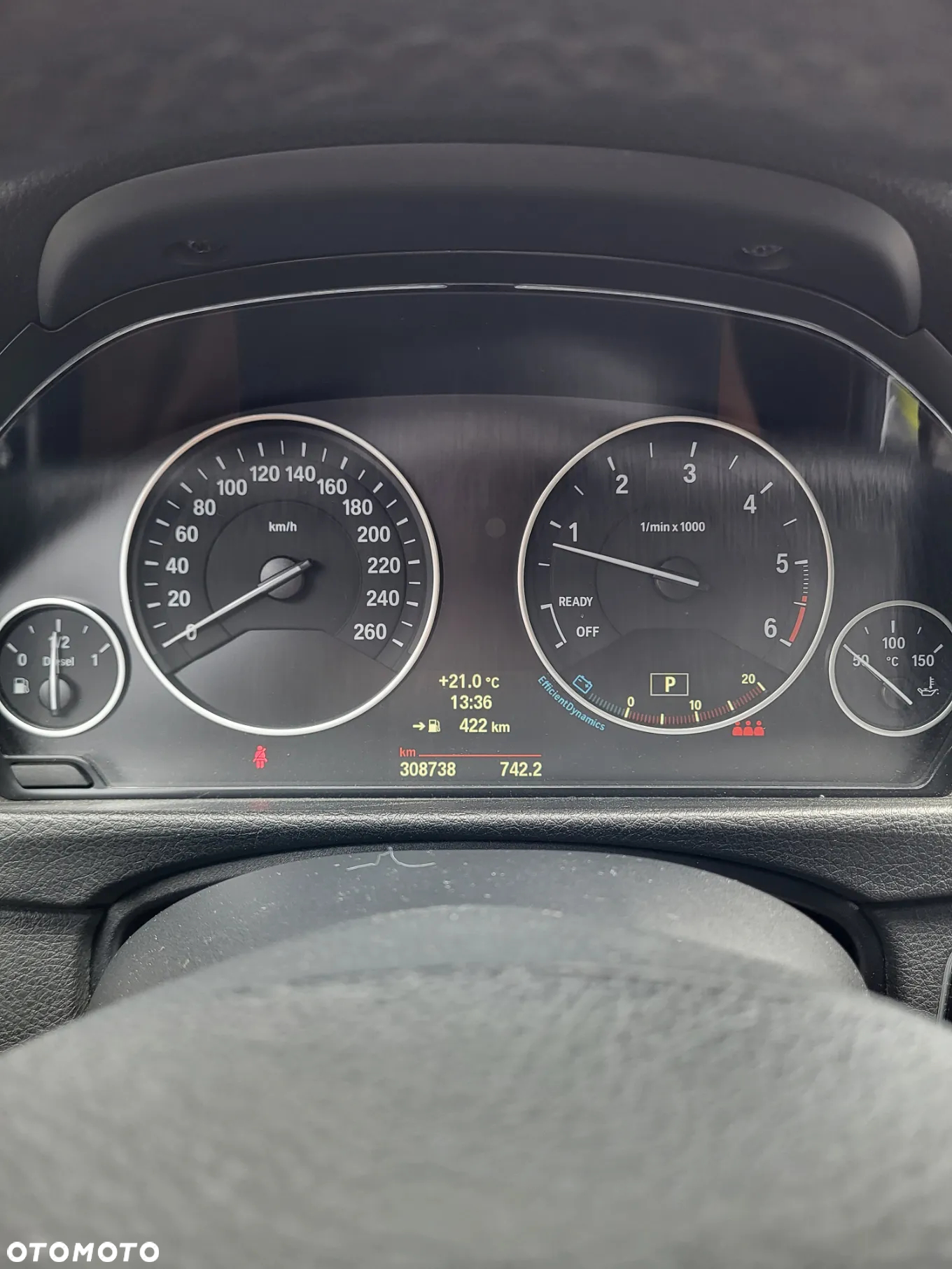 BMW Seria 3 318d Touring - 28