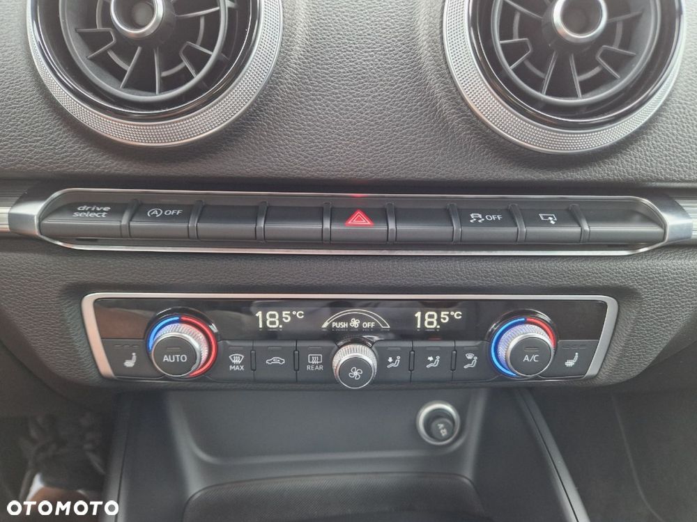 Audi A3 Sportback 2.0 TDI S tronic - 14